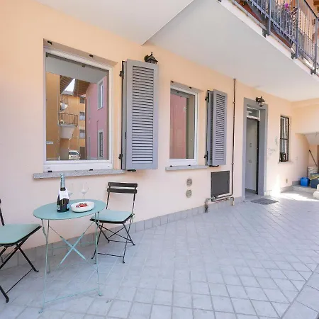 Casa Al Vicolo Di 50mt From - Happy